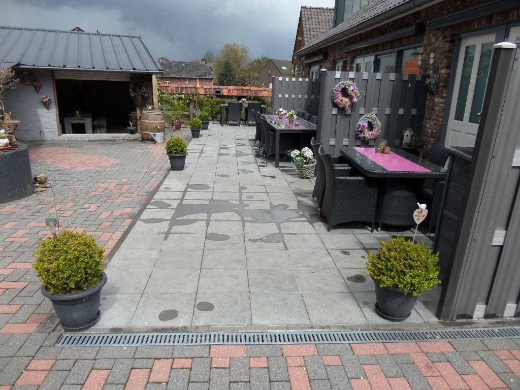 Hoeve Mingels Banholt Bagian luar foto