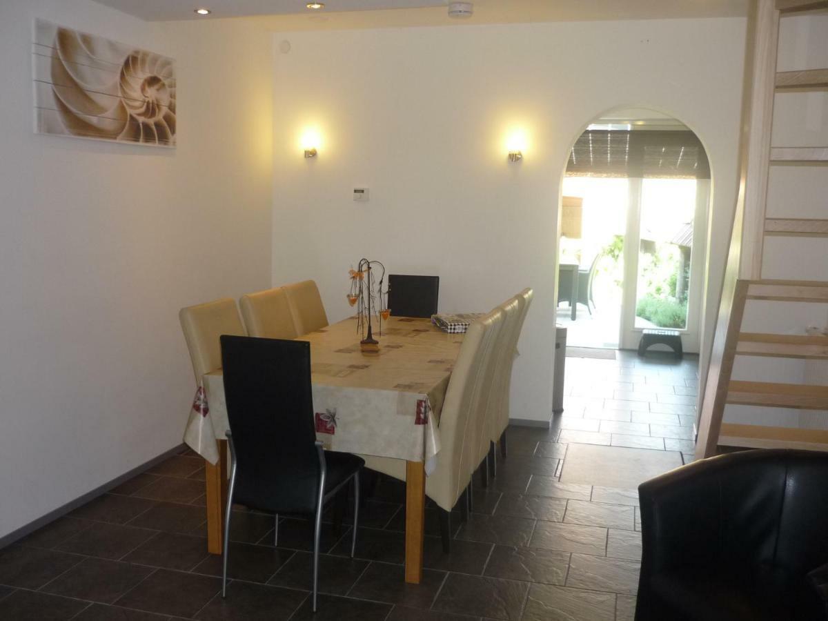 Hoeve Mingels Banholt Bagian luar foto